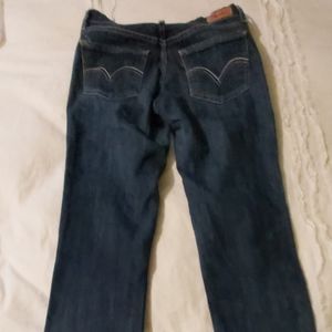 Levi jeans
